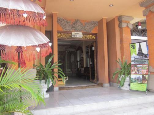 Grand Chandra Hotel