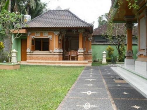 Bali Bunga Kembang Guest House