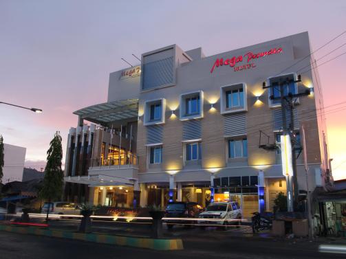 Hotel Murah dan Restoran Nikmat Dekat Mesjid Raya Al-abror Kecamatan Angkola Selatan Kabupaten Tapanuli Selatan
