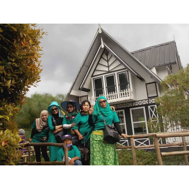 Qaisara Tour & Travel Bandung Lembang Tour 2D1N Paket Wisata