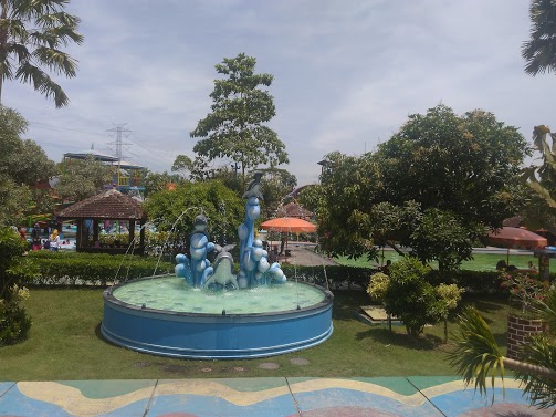 Rental Motor di Jogja untuk Menuju ke Grand Puri Water Park